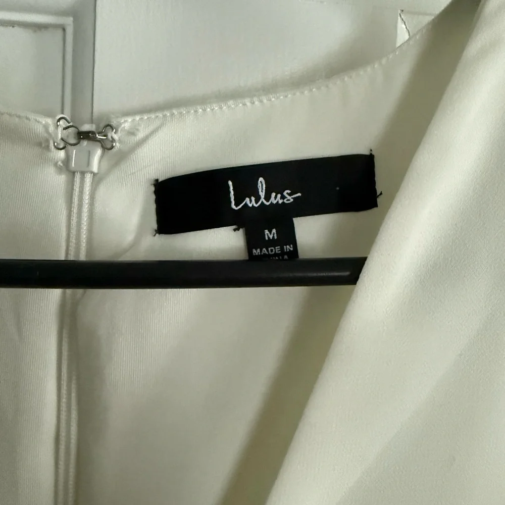 Lulus, off white dress - Picture 4 of 4